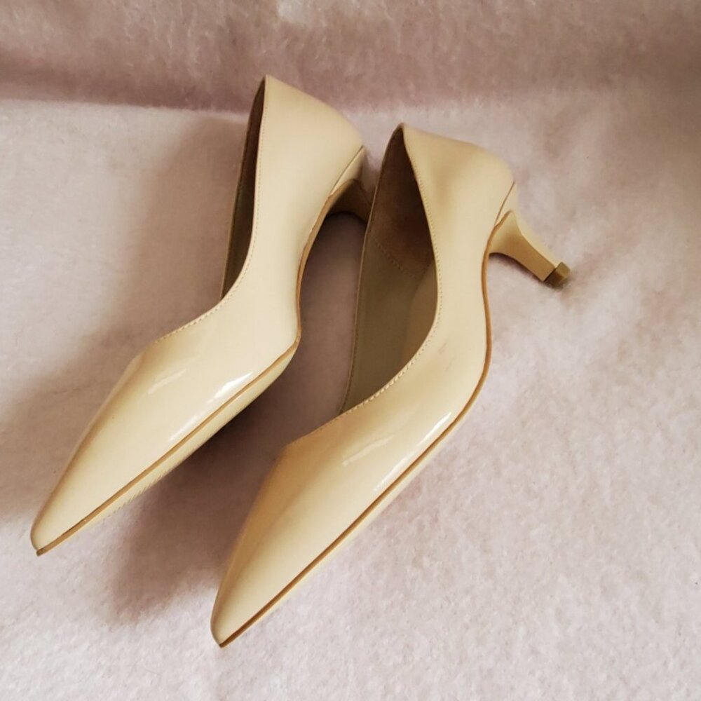 Stuart Weitzman pumps, size 4.5